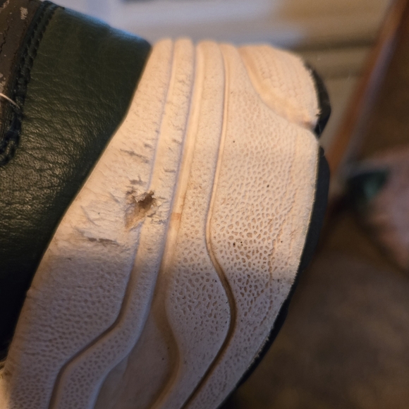 Gucci Runner 550 Men's Sneakers 13.5 - Picture 5 of 6